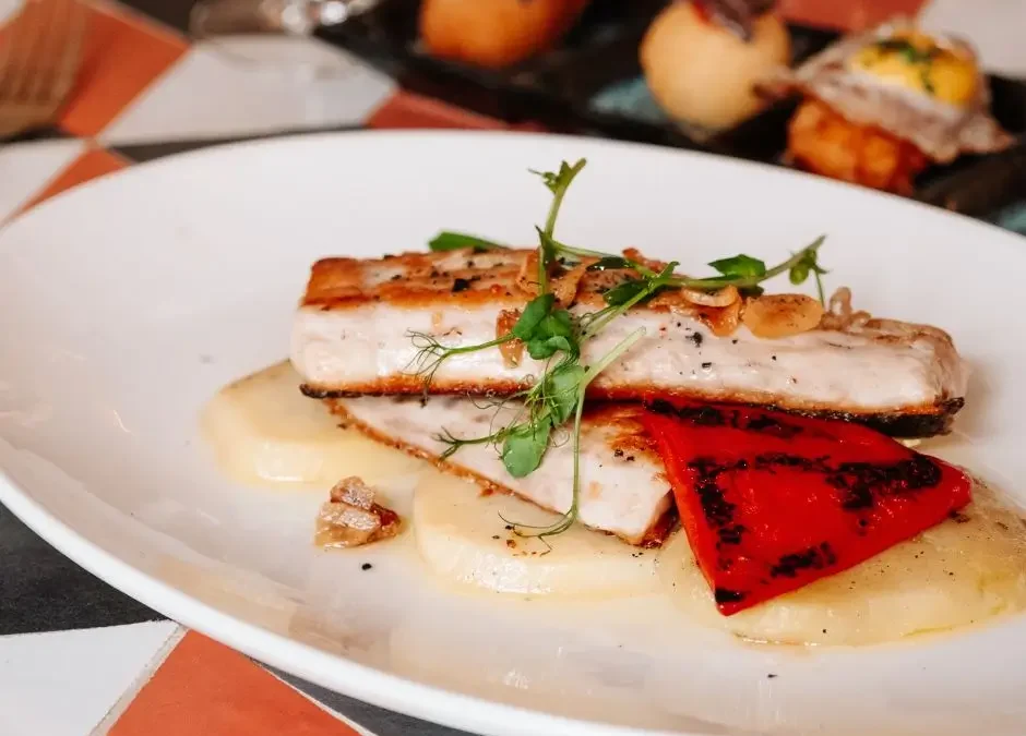 Dónde comer pescado en el centro de Palma: la mesa perfecta está en Sukalde