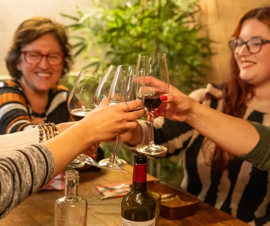 Cena en Palma centro un domingo por la noche en restaurante con ambiente