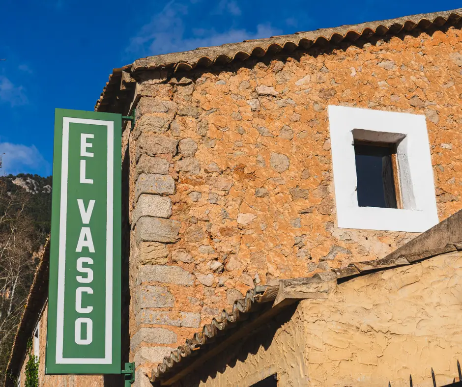 Jardines de Alfàbia en Mallorca rodeados de naturaleza