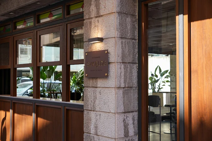 Entrada del restaurante Sukalde en su nueva ubicación en Carrer de Bonaire, Palma